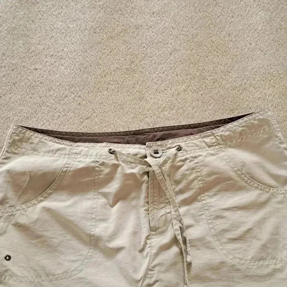 Columbia  Beige Skort Khaki Skirt Size Small Casual Cotton Nylon Blend Women's - Picture 11 of 15